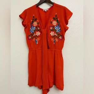 GB Red Orange Floral Embroidered Romper Boho Festival Tie Neck Shorts Small